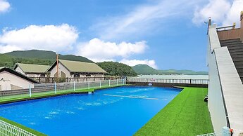 Goseong Bluewhale Glamping