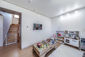 Jeju Sky Kids Pension