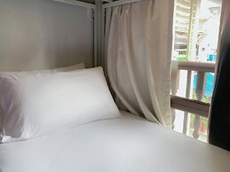 Hotel Calmo Chinatown