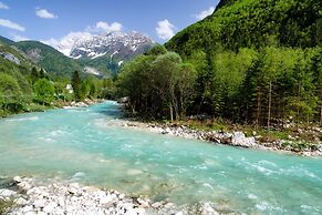 Chalet Primus Near Soca Gorge