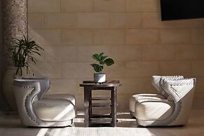 Atlantica Princess Hotel