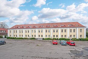 Exclusive 2 Bedroom Apartment