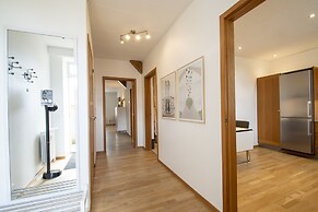 Exclusive 2 Bedroom Apartment