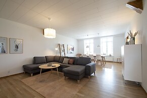 Exclusive 2 Bedroom Apartment