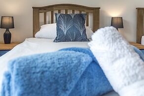 Martello View - 3 Bedroom - Llanreath