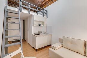 Travelto Poltavskaya 5