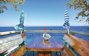 Awesome Home in Crnja Luka With 3 Bedrooms and Wifi