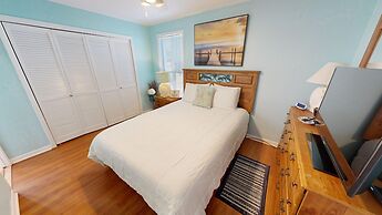 SPC 1001 is a Pet Friendly 1 BR close to pool by RedAwning