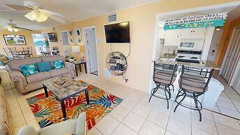 SPC 1001 is a Pet Friendly 1 BR close to pool by RedAwning