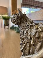 Hollicarrs - Dragonfly Lodge