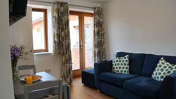 Courtbrook Farm Apartments