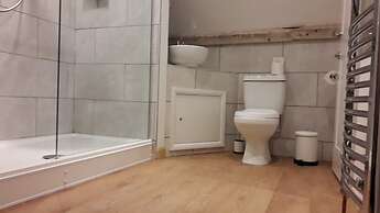 Courtbrook Farm Apartments