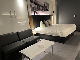 Grand Times Hotel Laval - Centropolis