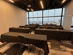 Grand Times Hotel Laval - Centropolis