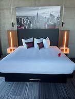 Grand Times Hotel Laval - Centropolis