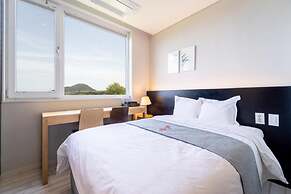 Jeju Seuwiseumaeul 215&216dong