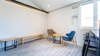 Jeju Seuwiseumaeul 215&216dong