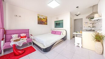 Namhae Opera House Pension