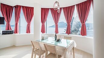 Namhae Opera House Pension