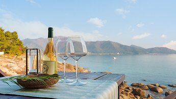 Namhae Opera House Pension