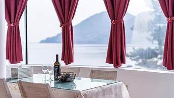 Namhae Opera House Pension