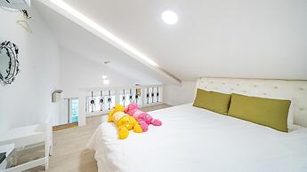 Namhae Opera House Pension