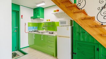 Namhae Opera House Pension