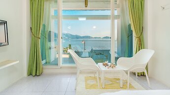 Namhae Opera House Pension