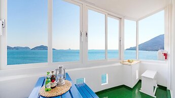 Namhae Opera House Pension