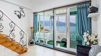 Namhae Opera House Pension