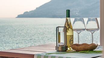 Namhae Opera House Pension