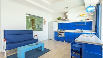 Namhae Opera House Pension