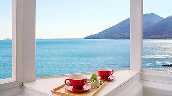 Namhae Opera House Pension