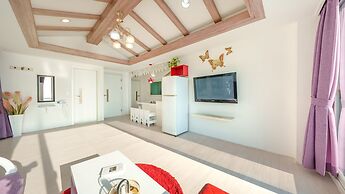 Namhae Opera House Pension