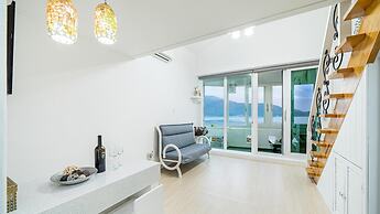 Namhae Opera House Pension