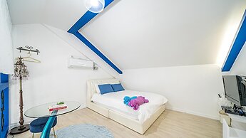 Namhae Opera House Pension