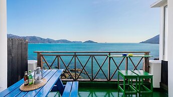 Namhae Opera House Pension