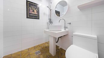 Namhae Opera House Pension