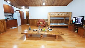 Jeju Parkvillade Pension