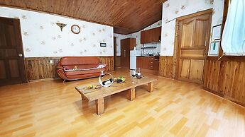 Jeju Parkvillade Pension