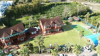 Jeju Parkvillade Pension