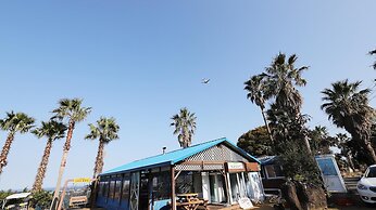 Jeju Parkvillade Pension