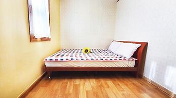 Jeju Parkvillade Pension