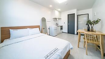 Yeosu Nangmanstay Pension