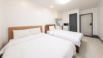 Yeosu Nangmanstay Pension