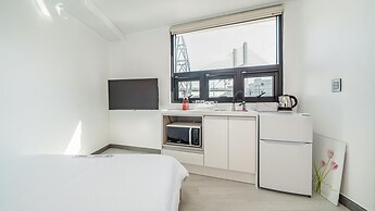 Yeosu Nangmanstay Pension