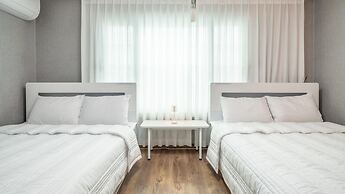 Yeosu Dulggot Pension