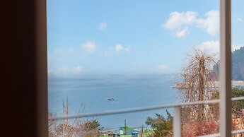 Yeosu Dulggot Pension