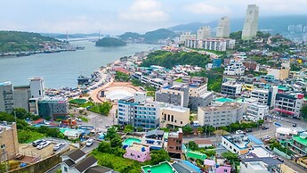 Yeosu Onueli Pension
