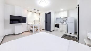 Yeosu Onueli Pension